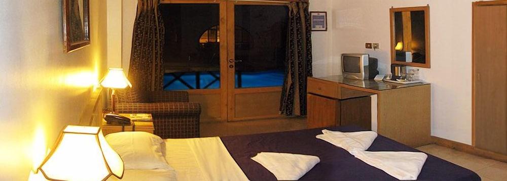 Red Sea Relax 3*